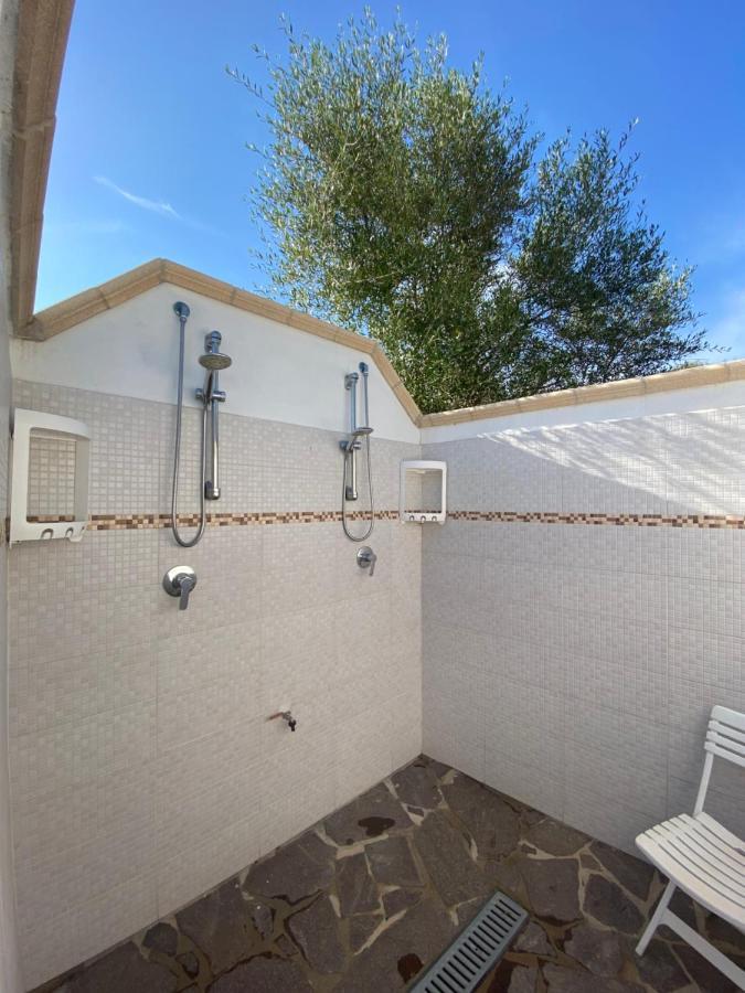 La Casa Dell Olivo Villa Castiadas Exteriör bild