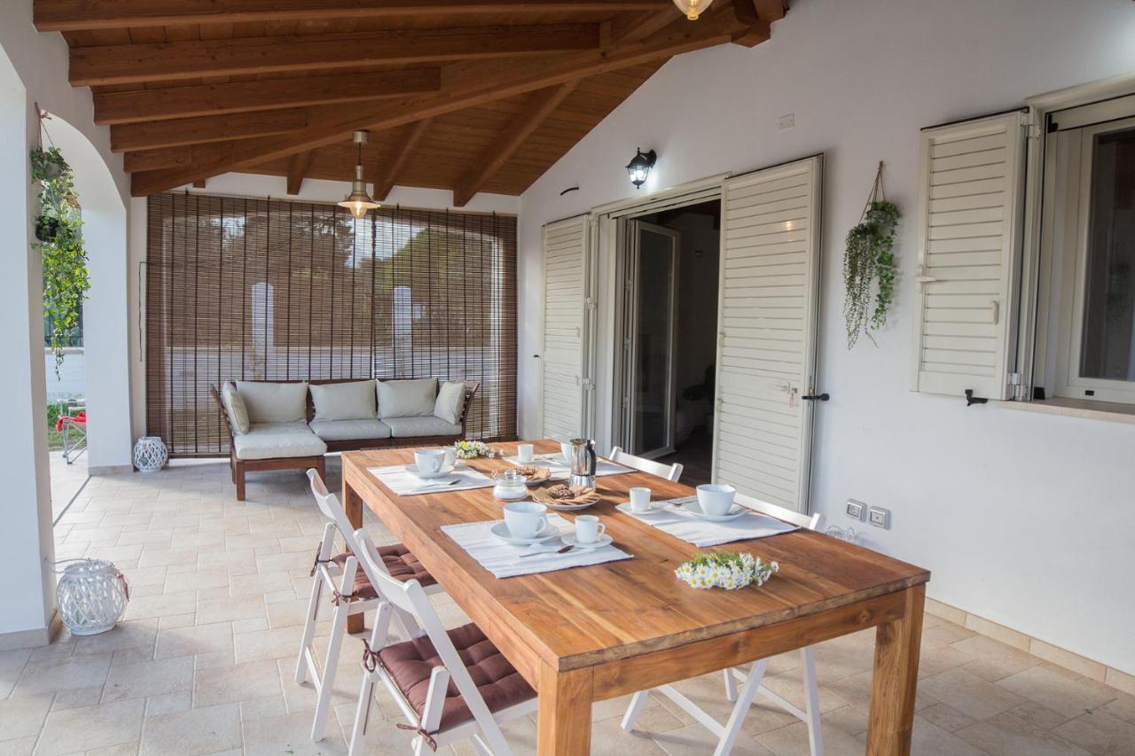 La Casa Dell Olivo Villa Castiadas Exteriör bild